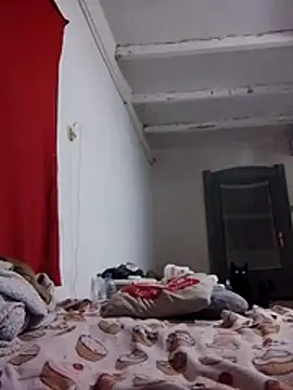 Themaskedgirl21 online show from December 18, 5:19 pm