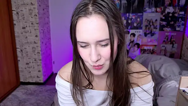 LucyRose3 online show from November 19, 4:29 pm