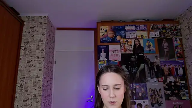 LucyRose3 online show from December 14, 2:11 pm