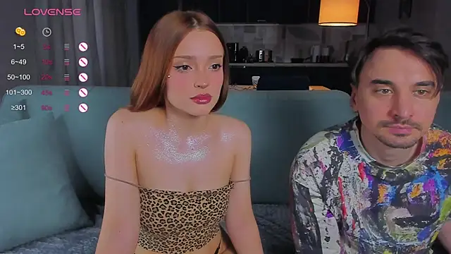 Snapshot of honeymoon11000 chatting on November 1, 1:35 pm honeymoon11000 online show from November 1, 1:35 pm