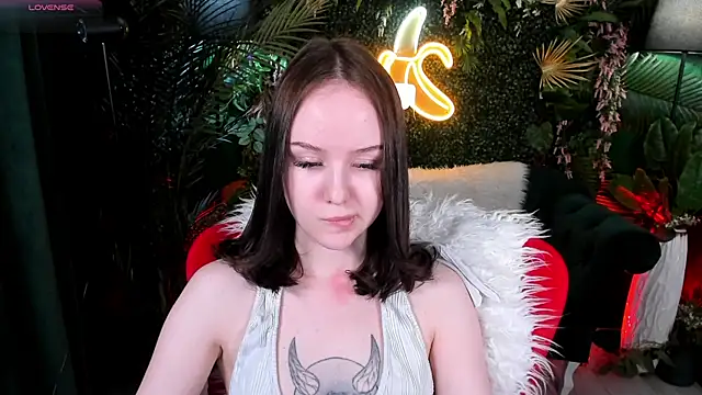 MarySparkle online show from November 29, 4:15 am