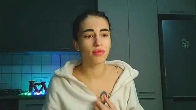 Snapshot of EvaMelnik chatting on October 13, 3:45 pm EvaMelnik online show from October 13, 3:45 pm