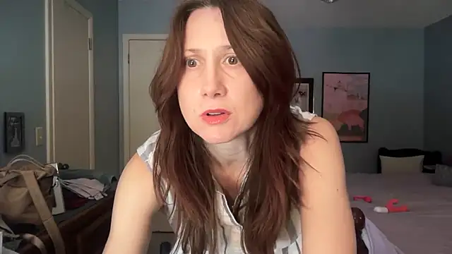 Snapshot of MommyGoddessL chatting on September 15, 4:51 pm MommyGoddessL online show from September 15, 4:51 pm