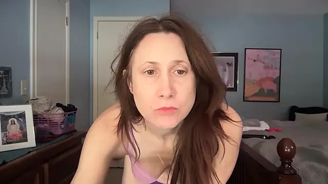 Snapshot of MommyGoddessL chatting on September 22, 5:26 pm MommyGoddessL online show from September 22, 5:26 pm