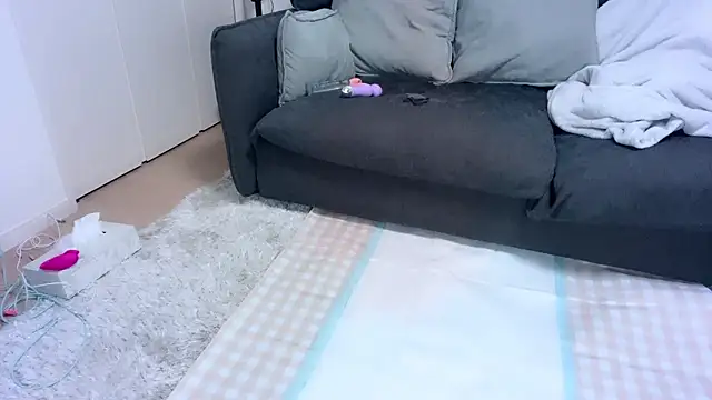 Snapshot of moemilk chatting on October 22, 1:39 am moemilk online show from October 22, 1:39 am