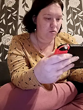 Snapshot of Feuchtekitty92@xh chatting on November 6, 8:32 pm Feuchtekitty92xh online show from November 6, 8:32 pm