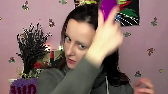 Snapshot of FeelMe__ chatting on November 7, 8:58 am FeelMe online show from November 7, 8:58 am