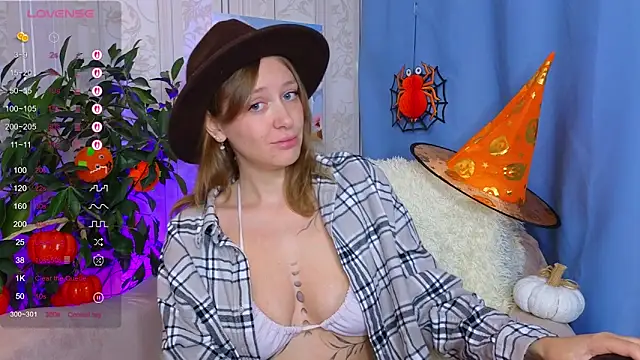 evashiny  online show from October 29, 4:04 am