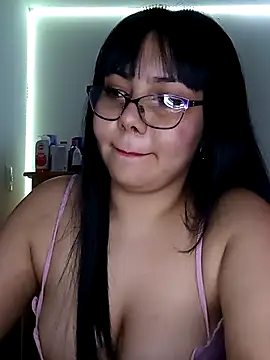 soo2303 online show from October 8, 7:55 pm