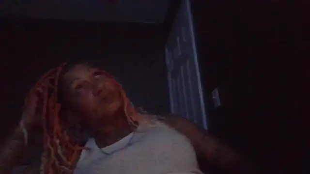 Flossee online show from September 20, 9:32 am