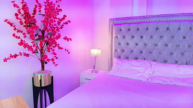 Snapshot of Ahilin_luther chatting on November 28, 4:20 pm Ahilin luther online show from November 28, 4:20 pm