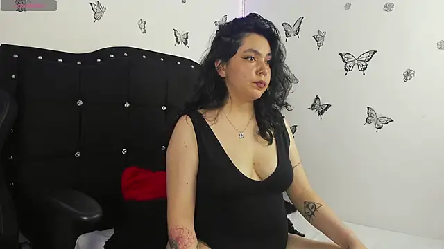 ashley-xoxo7 online show from November 21, 2:10 am