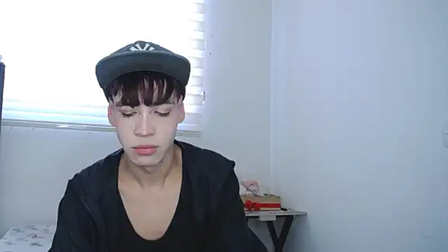 lucky stricke online show from September 13, 9:03 pm