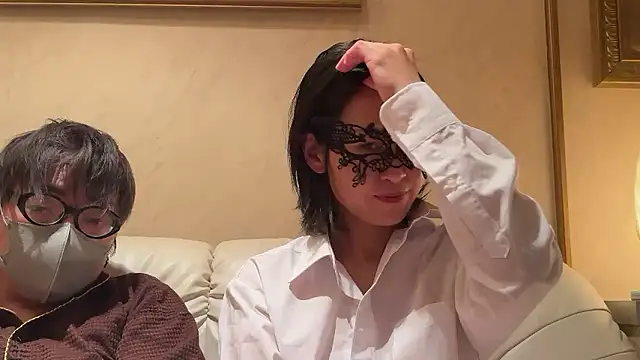 Snapshot of 21yuri27 chatting on November 17, 1:50 pm 21yuri27 online show from November 17, 1:50 pm