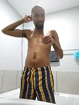 mojaymort online show from November 30, 4:00 pm