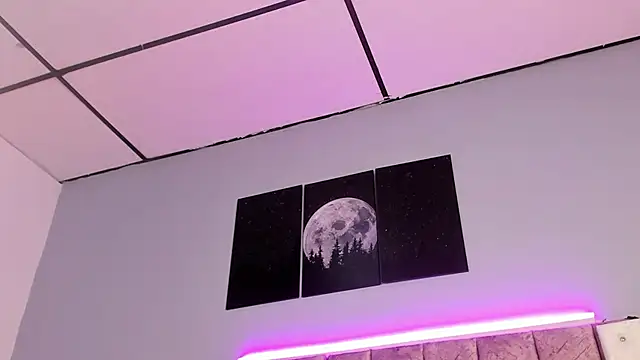  jasmine blush online show from December 5, 1:52 pm