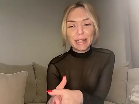 lolableux online show from September 23, 11:19 pm