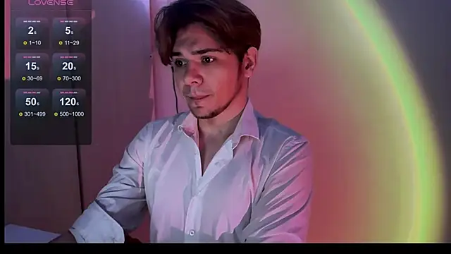 1RobertTT online show from October 6, 8:50 pm