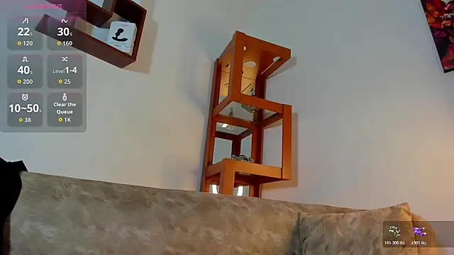 Snapshot of LoganTwink18 chatting on November 27, 2:08 pm LoganTwink18 online show from November 27, 2:08 pm