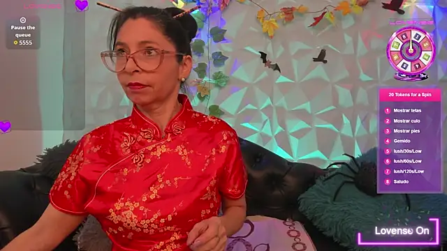 SabinaDeluxe cg online show from October 31, 12:50 pm