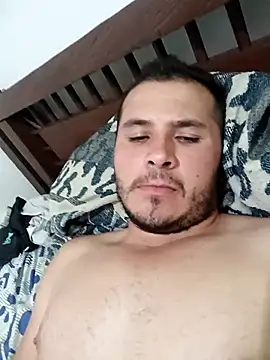 Snapshot of santiii___12 chatting on November 16, 4:56 pm santiii 12 online show from November 16, 4:56 pm