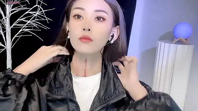 Snapshot of xiaoyue8888 chatting on September 22, 12:01 am xiaoyue8888 online show from September 22, 12:01 am