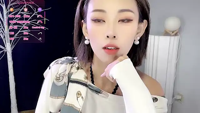 Snapshot of xiaoyue8888 chatting on October 8, 1:58 am xiaoyue8888 online show from October 8, 1:58 am