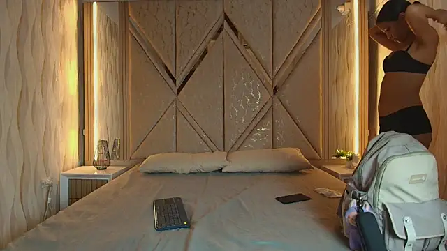 Hotcouple 222 online show from January 19, 7:23 am