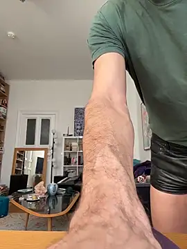 SexyLeon8 online show from March 3, 7:14 am