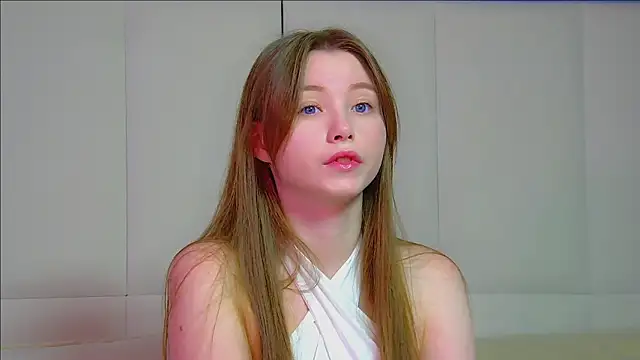 KeiraAsti online show from October 7, 6:16 pm