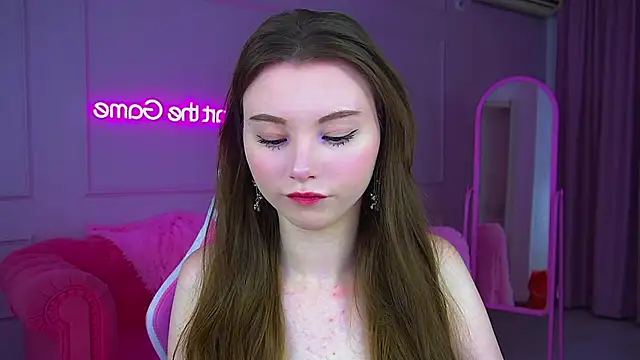 KeiraAsti online show from November 11, 6:08 pm