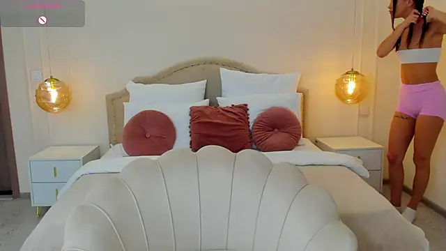 MilaMour online show from January 16, 8:24 pm