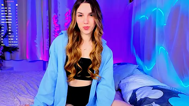 -CindyLou online show from October 3, 8:39 pm