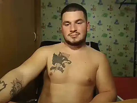 chiraq1945 online show from October 16, 6:20 pm