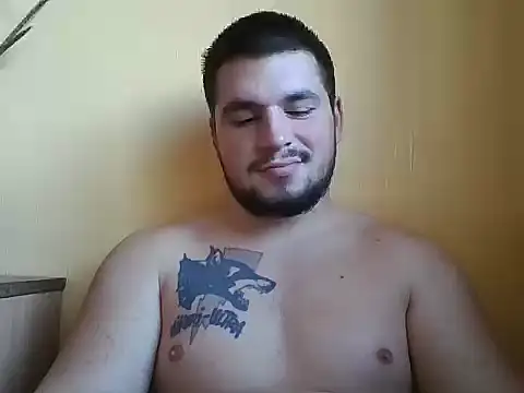 chiraq1945 online show from November 2, 7:00 am