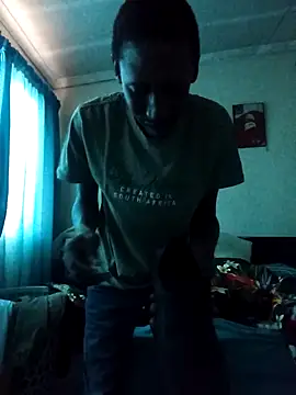 Snapshot of Khutsomokaka4 chatting on October 13, 4:12 am Khutsomokaka4 online show from October 13, 4:12 am