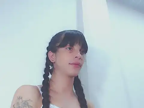 Snapshot of melody_unlimited_ chatting on September 17, 2:13 am melody unlimited online show from September 17, 2:13 am