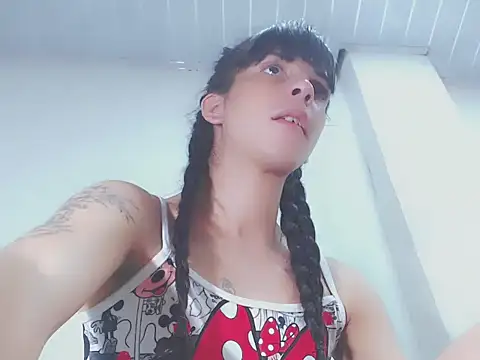 Snapshot of melody_unlimited_ chatting on September 18, 2:35 am melody unlimited online show from September 18, 2:35 am