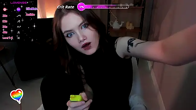 Snapshot of Dilara_xBaby chatting on December 3, 9:02 pm Dilara xBaby online show from December 3, 9:02 pm