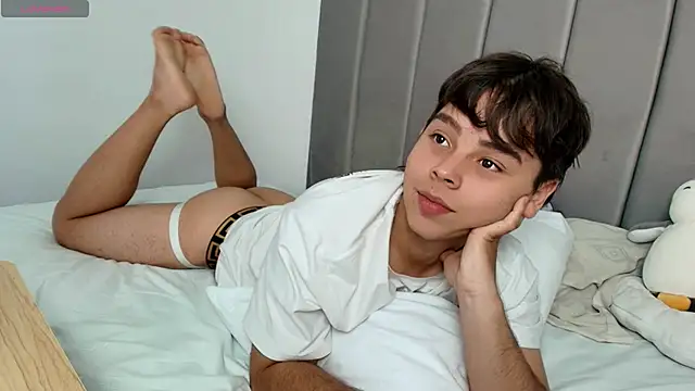 nico leroy online show from September 17, 10:33 pm