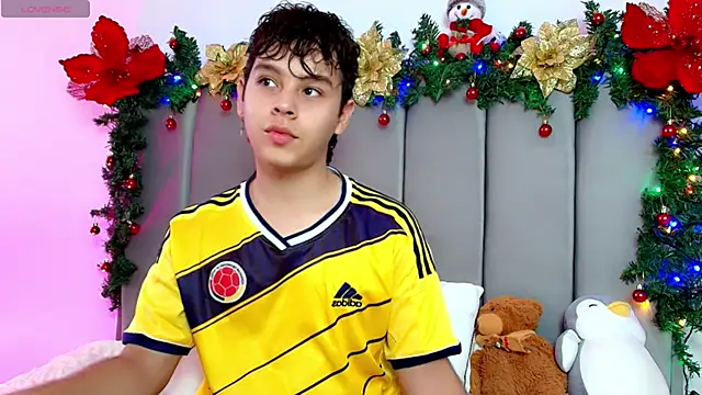 nico leroy online show from December 17, 10:38 pm