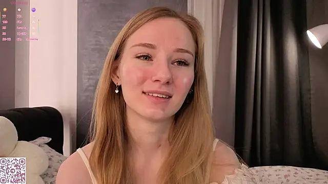 ElvinaRose online show from December 22, 2:19 am