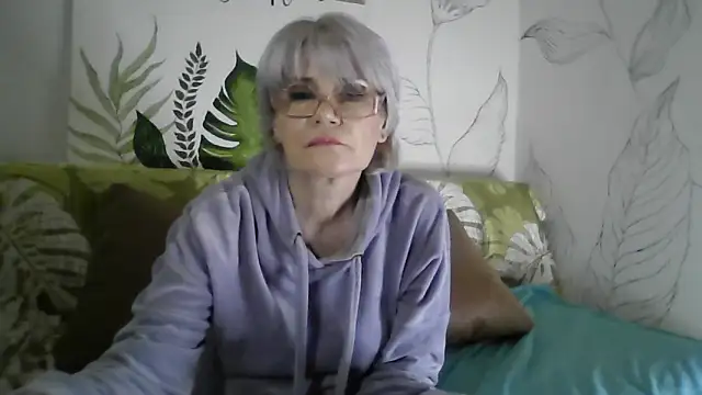 Catty Lady online show from February 8, 7:28 pm