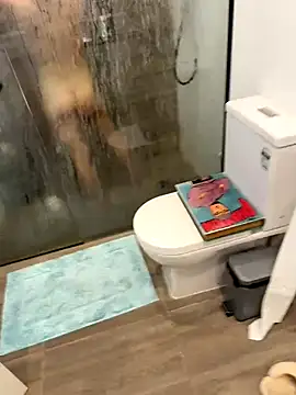 Reacher110565 online show from October 4, 1:36 am