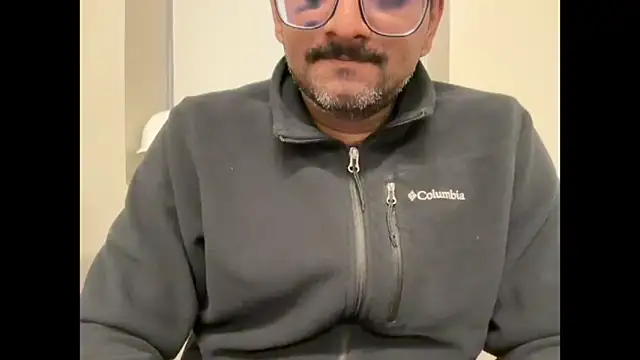 Snapshot of pranastro00 chatting on October 9, 11:08 am pranastro00 online show from October 9, 11:08 am