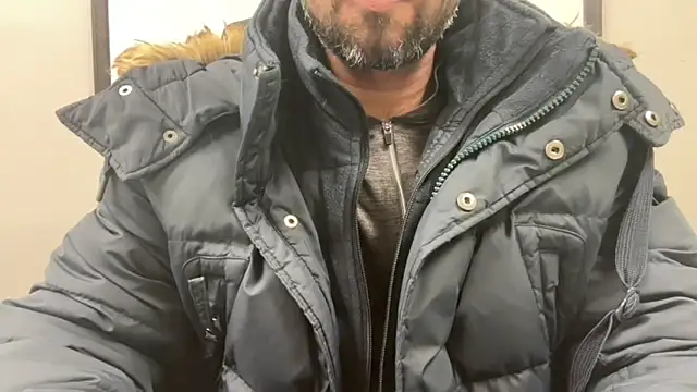 Snapshot of pranastro00 chatting on November 5, 4:40 pm pranastro00 online show from November 5, 4:40 pm