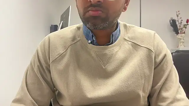 pranastro00 online show from April 7, 2:39 pm