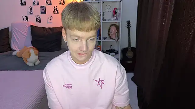 Snapshot of olivertasty chatting on September 28, 10:42 am olivertasty online show from September 28, 10:42 am