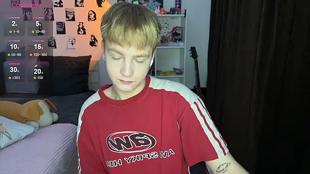 Snapshot of olivertasty chatting on October 14, 4:41 pm olivertasty online show from October 14, 4:41 pm