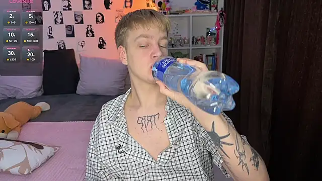 Snapshot of olivertasty chatting on November 14, 8:46 am olivertasty online show from November 14, 8:46 am